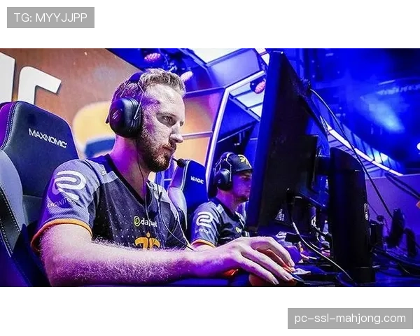 深度：剖析YouTube和Twitch上足球赛事“二次创作”内容的版权灰色地带与商业潜力。